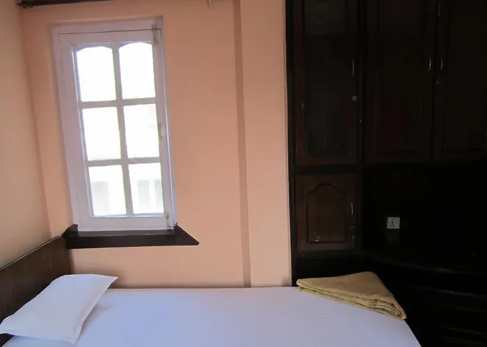 Happily Ever After Hostal