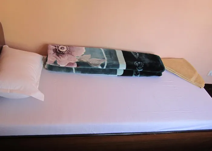 Happily Ever After Hostal *